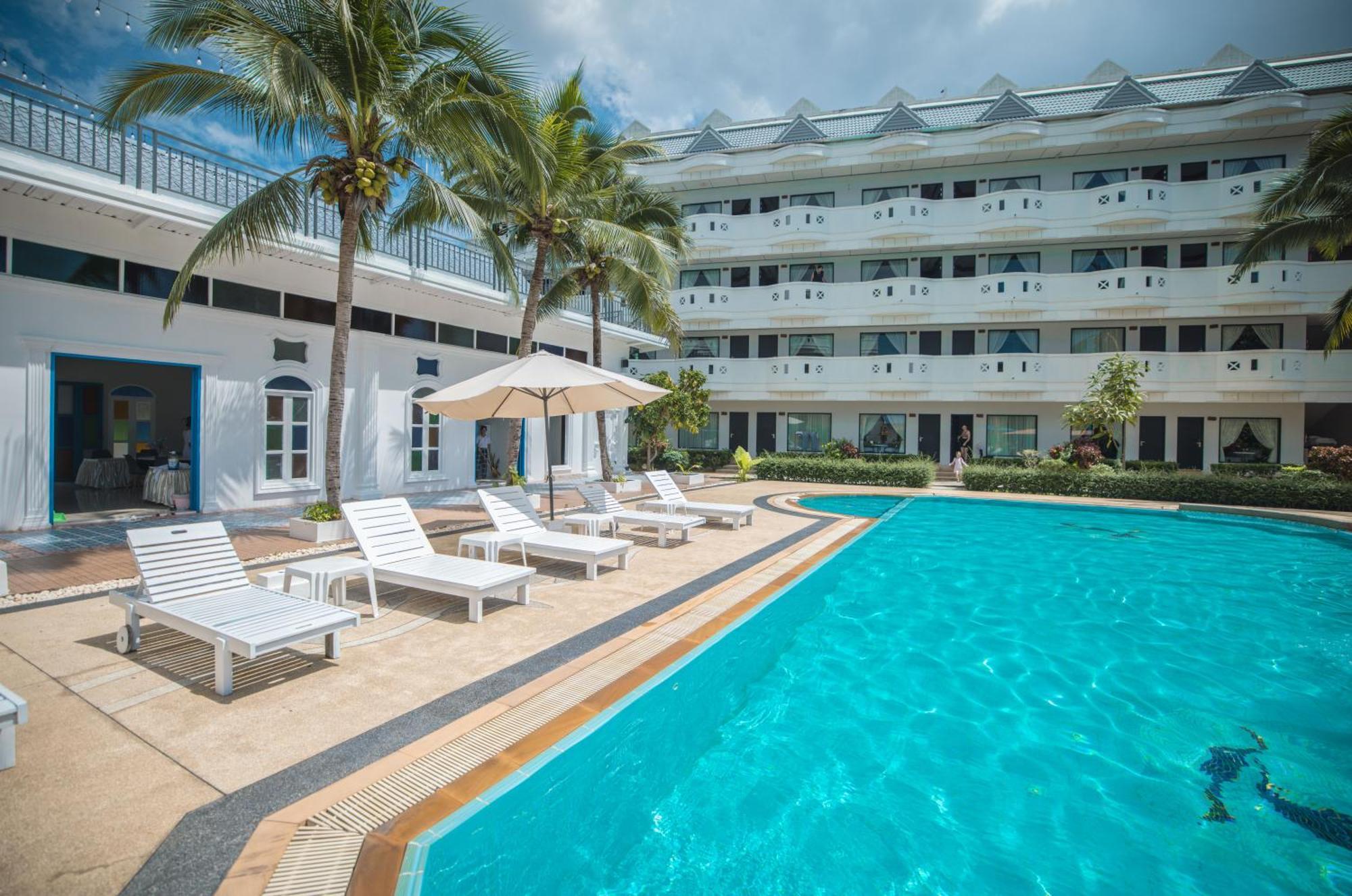 Blue Carina Hotel Phuket Exterior foto